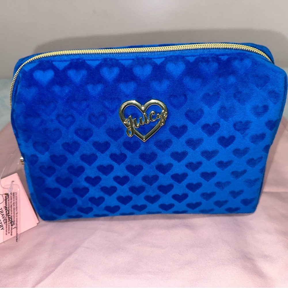 JUICY COUTURE MAKEUP BAG